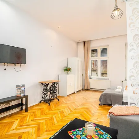 Kazimierz - Location, Vistula River Neaby - By Rentujemy Apartment *